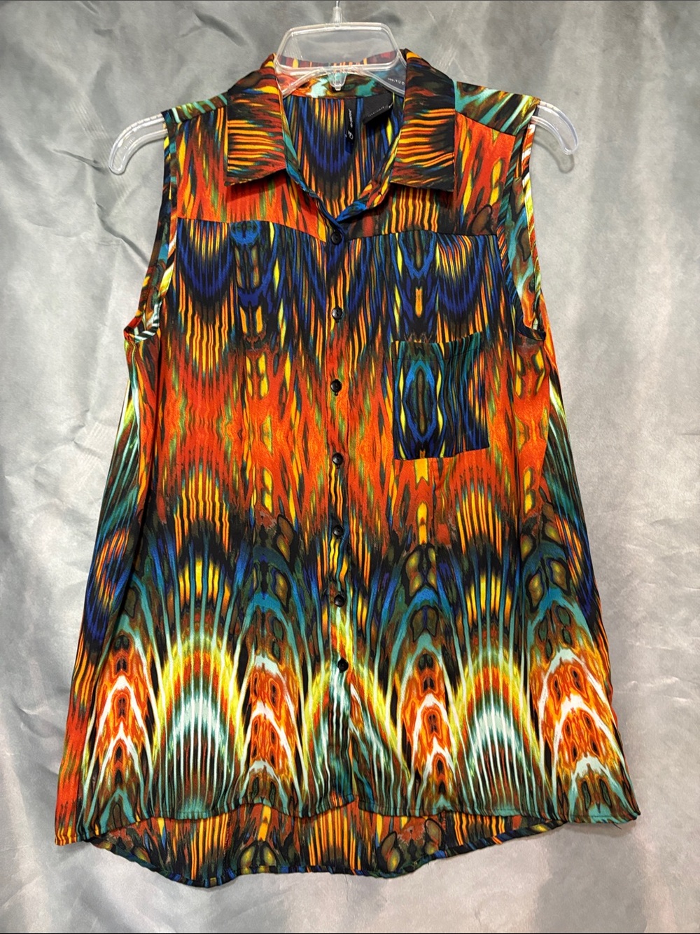 new directions Multicolor Sleeveless Button-Front Collared Top